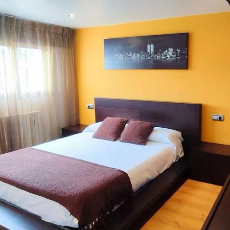 Acogedor Atico Cerca Del Mar By Bebalmy Apartment โอโกรเบ ภายนอก รูปภาพ